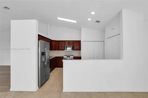 6082 Heliconia Road Delray Beach FL 33484