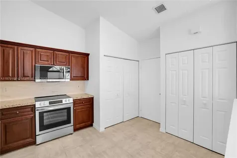 6082 Heliconia Road Delray Beach FL 33484