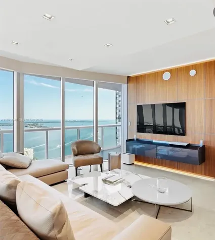 465 Brickell Avenue Miami FL 33131