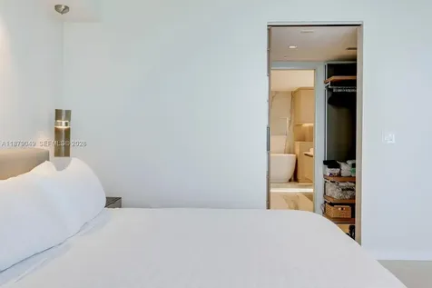 465 Brickell Avenue Miami FL 33131