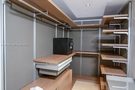 465 Brickell Avenue Miami FL 33131