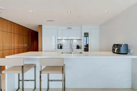 465 Brickell Avenue Miami FL 33131