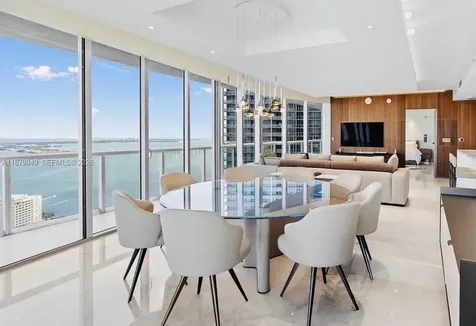 465 Brickell Avenue Miami FL 33131
