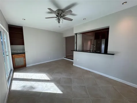 6004 NW 70th Avenue Tamarac FL 33321