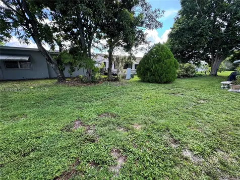 6004 NW 70th Avenue Tamarac FL 33321