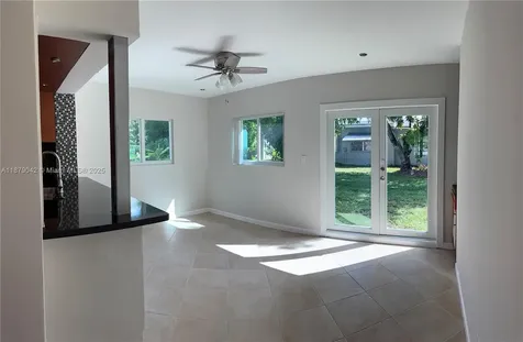 6004 NW 70th Avenue Tamarac FL 33321