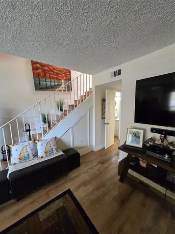 12095 SW 18th Terrace Miami FL 33175