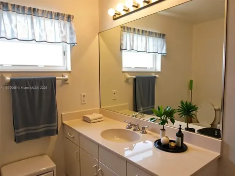 15489 SW 150th Street Miami FL 33196