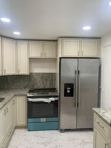 901 NE 14th Avenue Hallandale Beach FL 33009