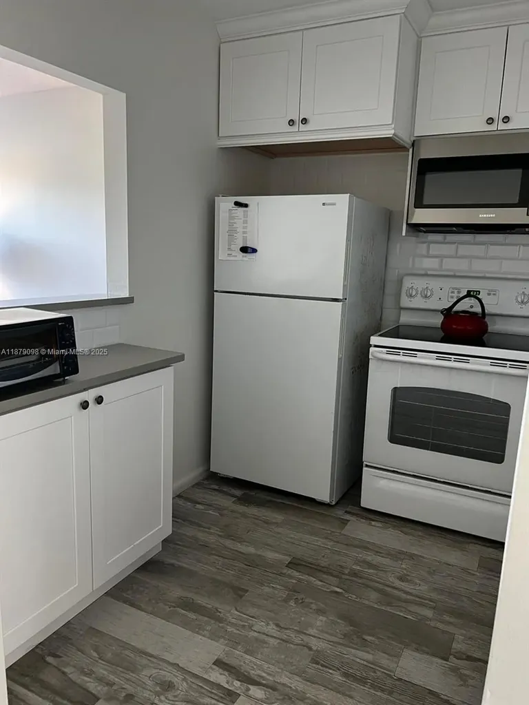 22 Brighton A Boca Raton FL 33434