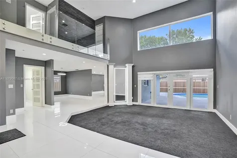 1321 SW 102nd Avenue Pembroke Pines FL 33025