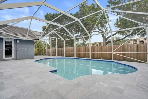 1321 SW 102nd Avenue Pembroke Pines FL 33025
