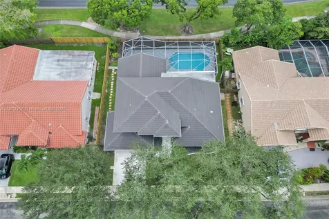 1321 SW 102nd Avenue Pembroke Pines FL 33025