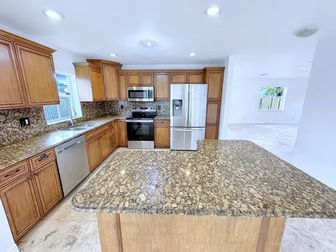 9598 NW 53rd Street Sunrise FL 33351