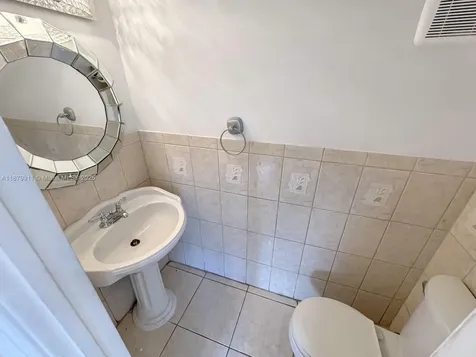 9598 NW 53rd Street Sunrise FL 33351