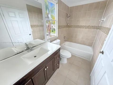 9598 NW 53rd Street Sunrise FL 33351