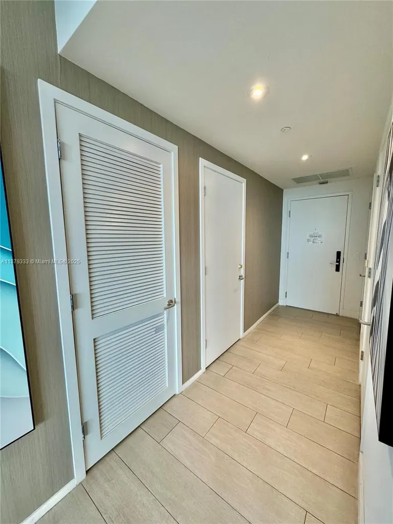 4010 S Ocean Drive Hollywood FL 33019