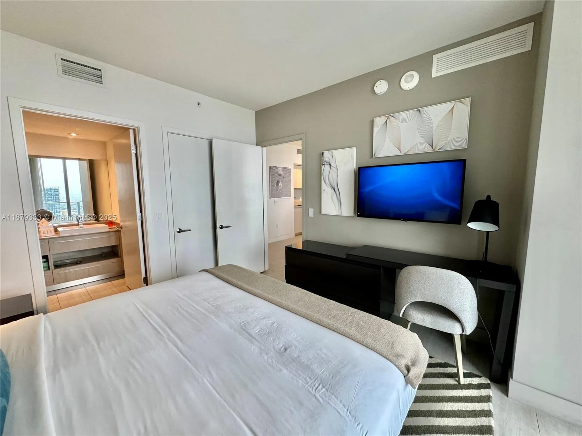 4010 S Ocean Drive Hollywood FL 33019