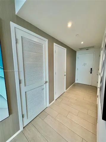 4010 S Ocean Drive Hollywood FL 33019