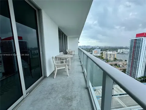 4010 S Ocean Drive Hollywood FL 33019