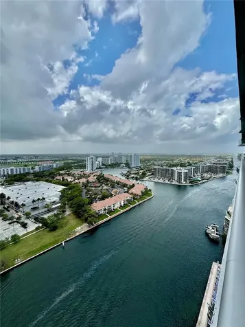 4010 S Ocean Drive Hollywood FL 33019
