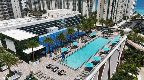 4010 S Ocean Drive Hollywood FL 33019