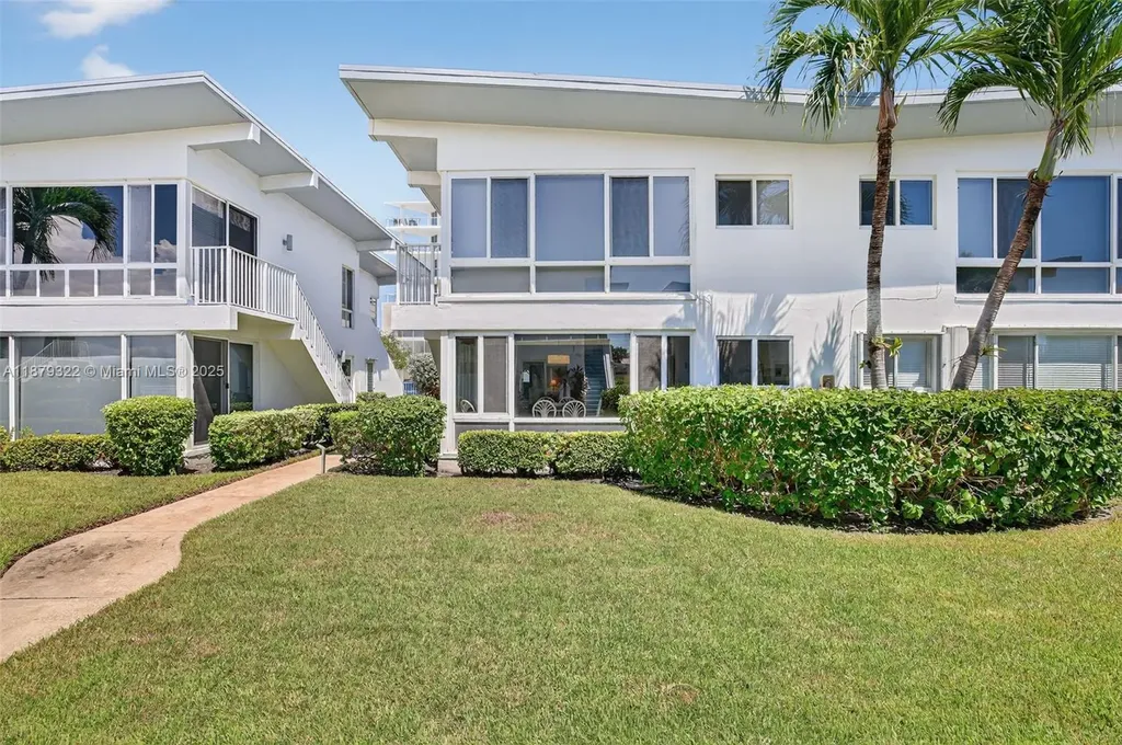 425 Bayshore Drive Fort Lauderdale FL 33304