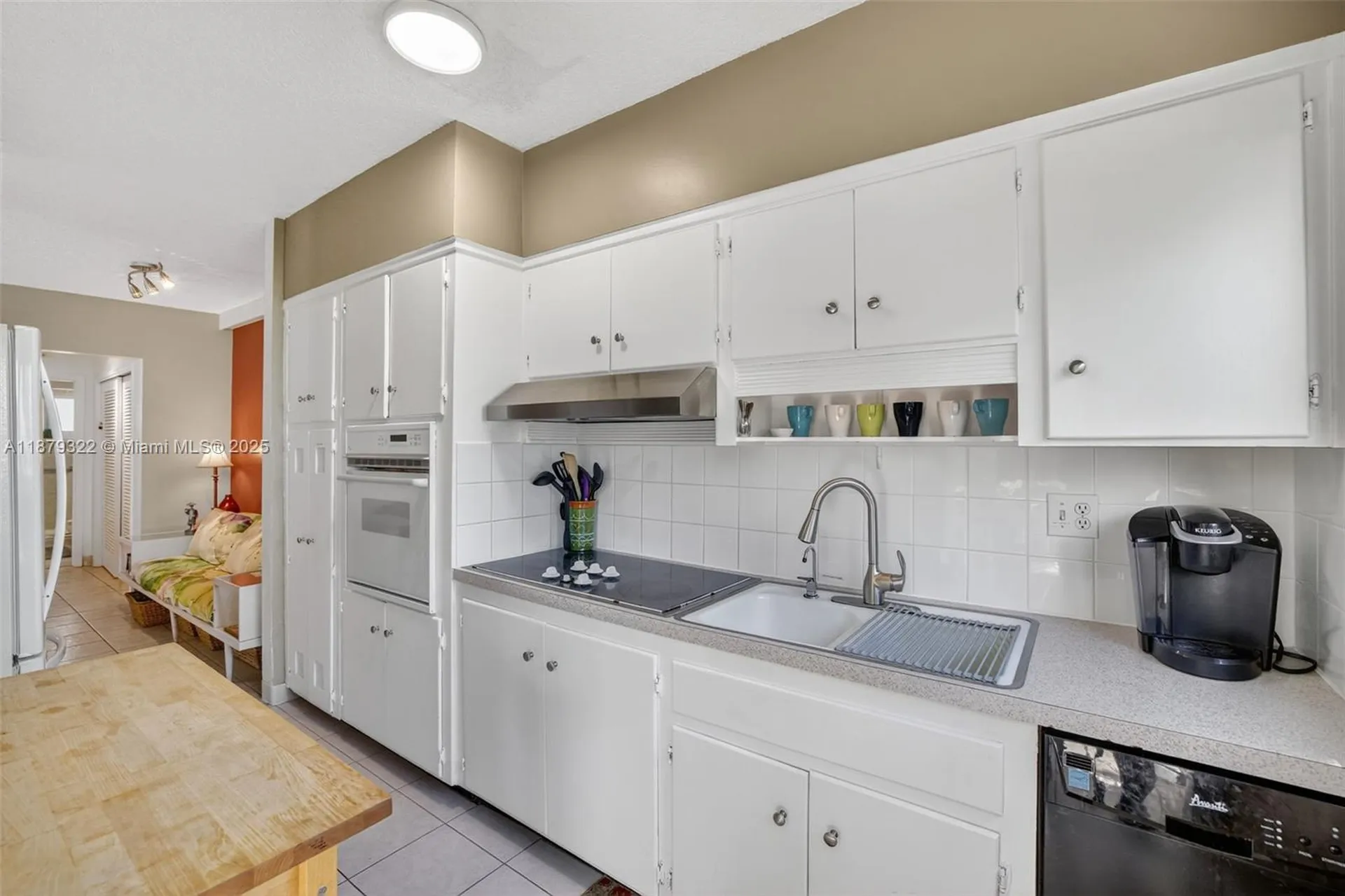 425 Bayshore Drive Fort Lauderdale FL 33304