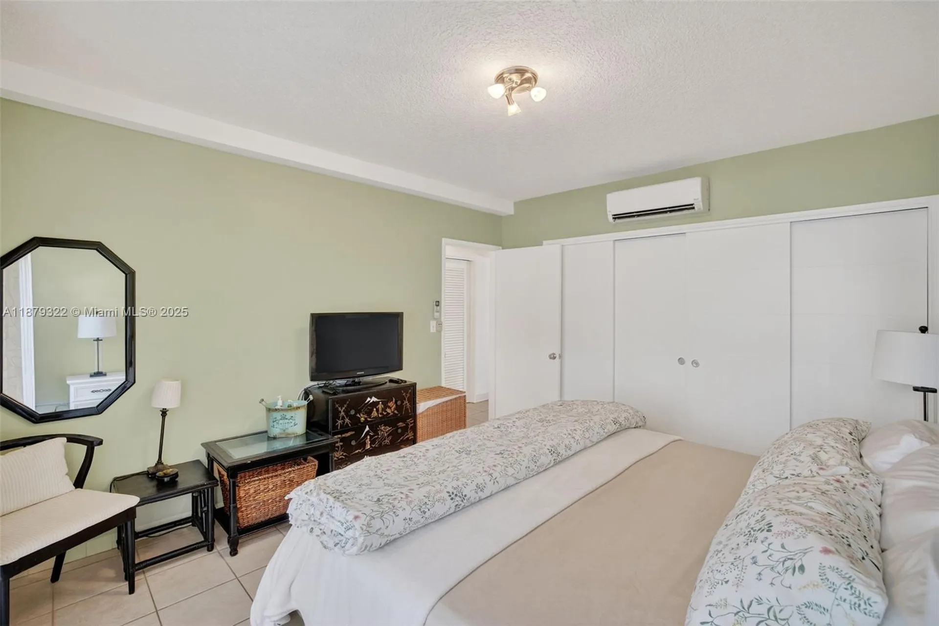 425 Bayshore Drive Fort Lauderdale FL 33304