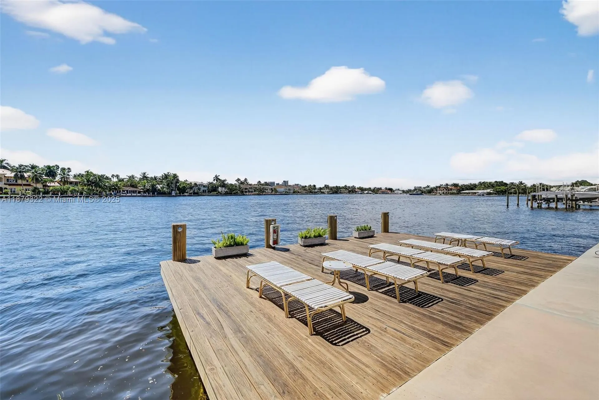 425 Bayshore Drive Fort Lauderdale FL 33304