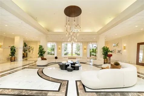 5600 Collins Avenue Miami Beach FL 33140