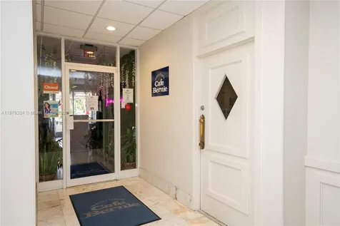 5600 Collins Avenue Miami Beach FL 33140