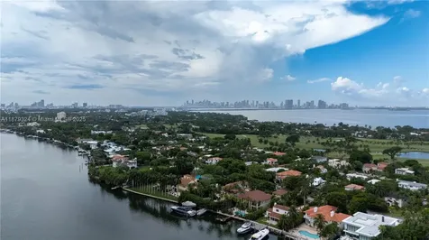 5600 Collins Avenue Miami Beach FL 33140
