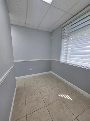 2422 NW 87th Place Doral FL 33172