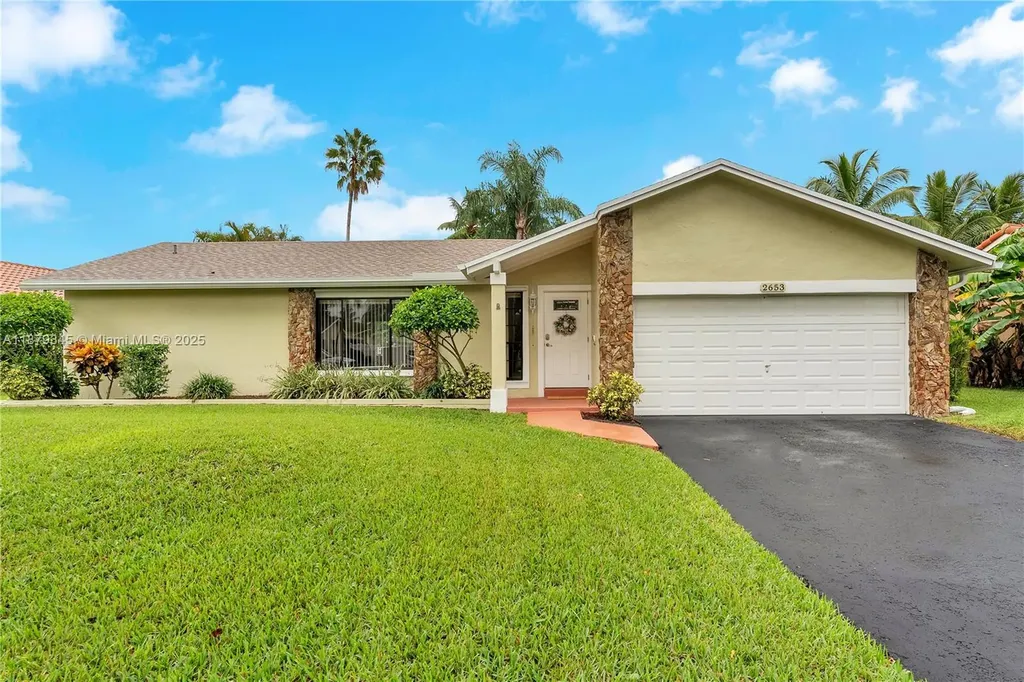 2653 NW 98th Terrace Coral Springs FL 33065
