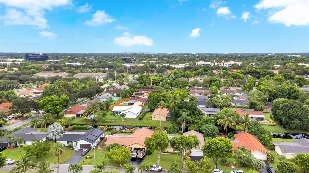 2653 NW 98th Terrace Coral Springs FL 33065