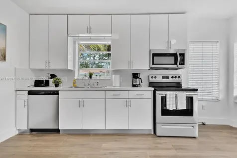 1117 SW 13th Street Miami FL 33129
