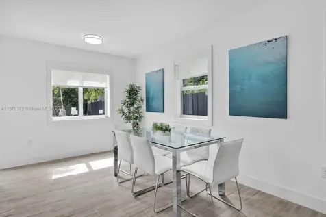1117 SW 13th Street Miami FL 33129