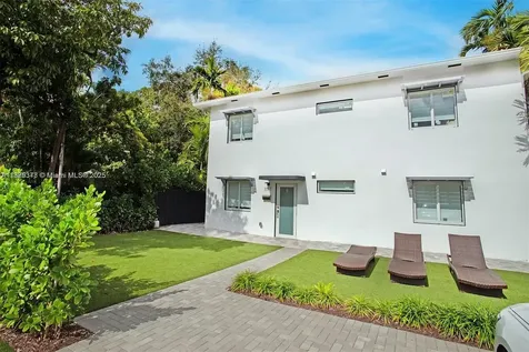 1117 SW 13th Street Miami FL 33129
