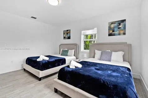 1117 SW 13th Street Miami FL 33129
