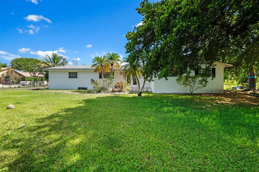 17611 SW 66th Street Southwest Ranches FL 33331