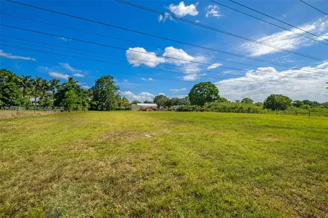 17611 SW 66th Street Southwest Ranches FL 33331