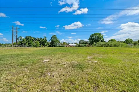 17611 SW 66th Street Southwest Ranches FL 33331