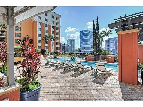110 N Federal Highway Fort Lauderdale FL 33301