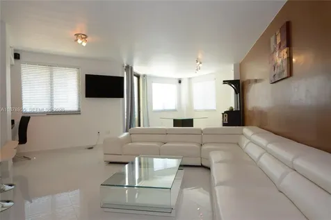 110 N Federal Highway Fort Lauderdale FL 33301