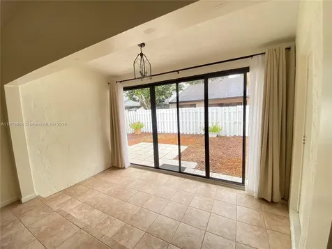 6729 NW 29th Way Fort Lauderdale FL 33309