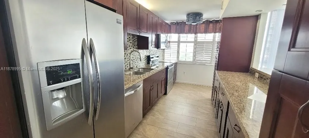 18061 Biscayne Boulevard Aventura FL 33160