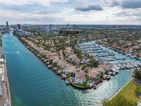 1260 Hatteras Lane Hollywood FL 33019