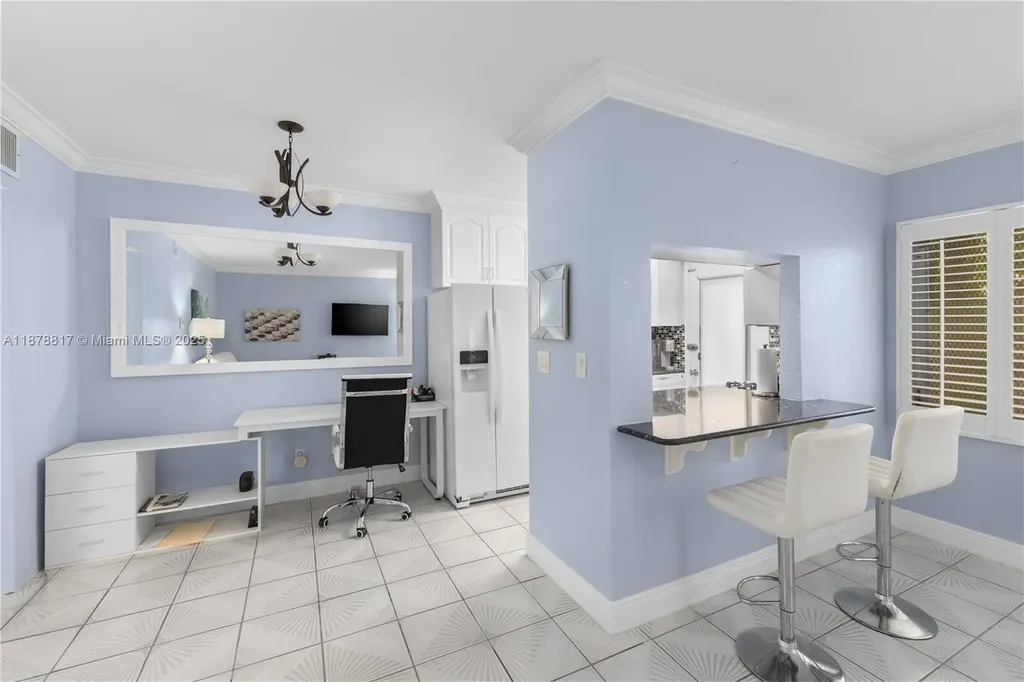 350 Collins Avenue Miami Beach FL 33139