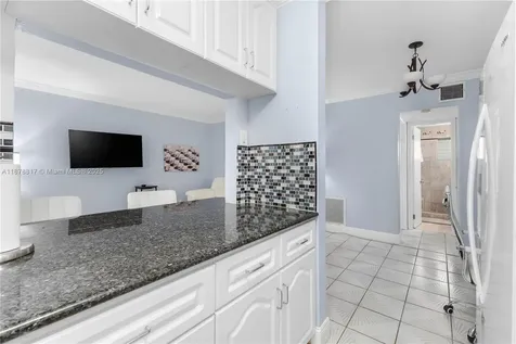 350 Collins Avenue Miami Beach FL 33139
